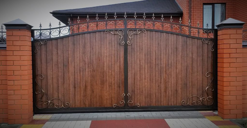 Купить простые ворота для дома: советы по выбору, установке и уходу в Тюмени от 33389 руб | Ворота Тюмень